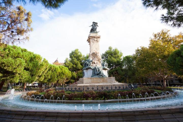 Appartamento Moderno Nuevo Luminoso Wi-Fi Plaza Del Pilar 2 Saragozza Esterno foto